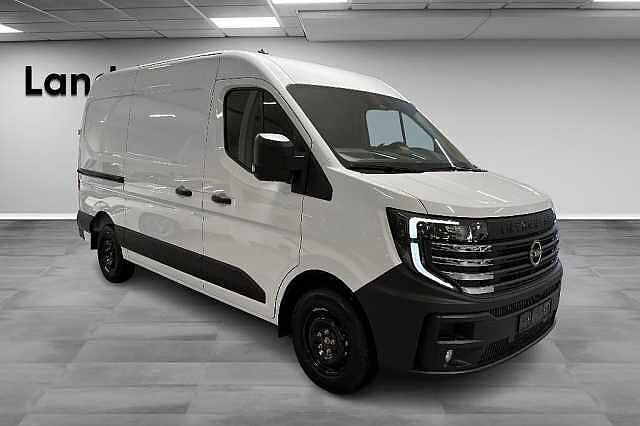 Nissan Interstar