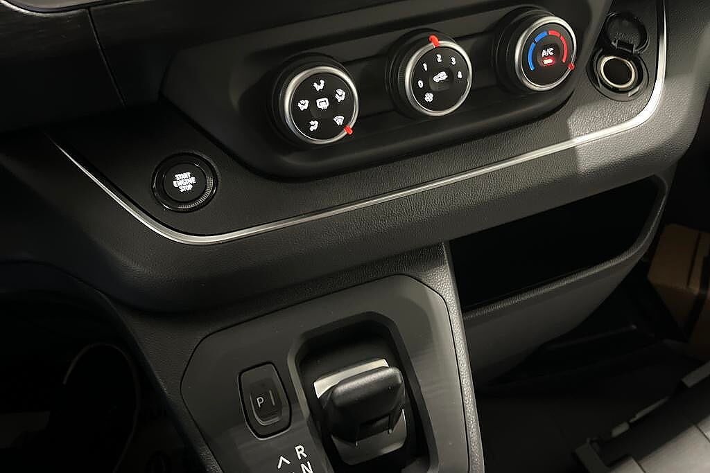 Nissan Primastar